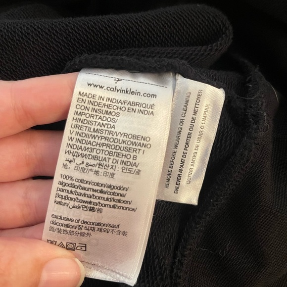 Calvin Klein Hoodie & Shorts Set - Picture 6 of 6